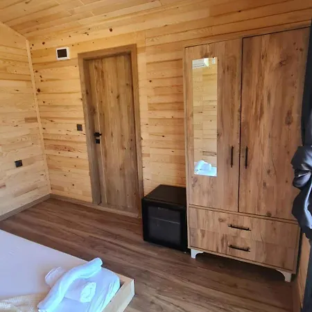 Reflections Camp * ファラリア