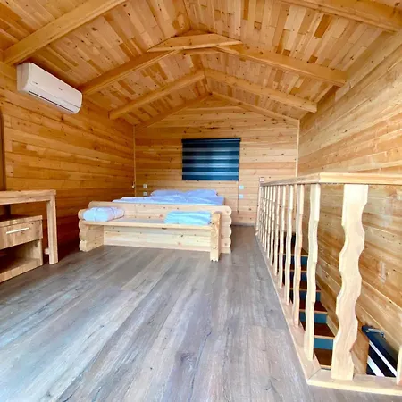 אתר קמפינג Reflections Camp