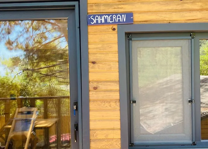 אתר קמפינג Reflections Camp