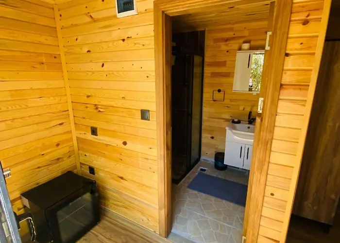 Reflections Camp אתר קמפינג *