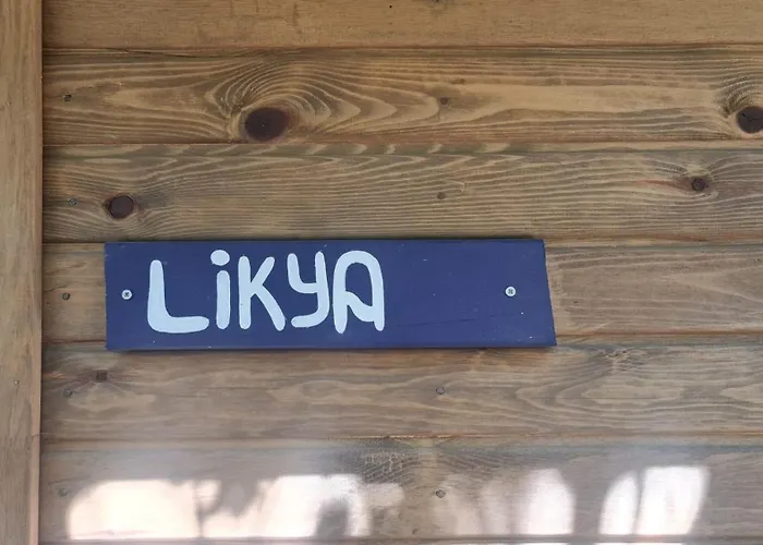 אתר קמפינג Reflections Camp *